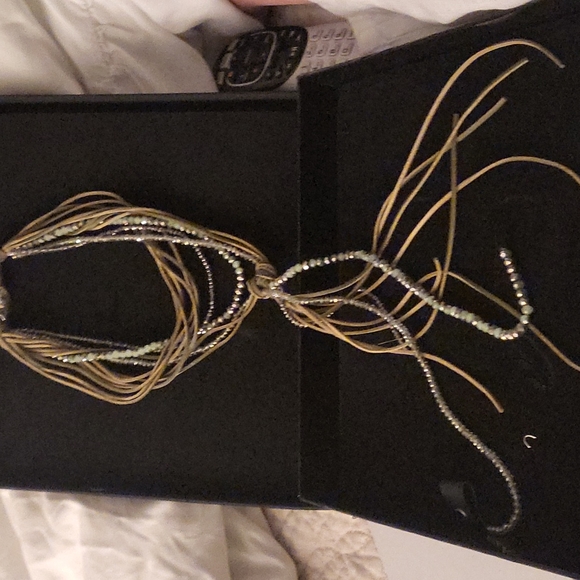 Jewelry - Tassel necklace